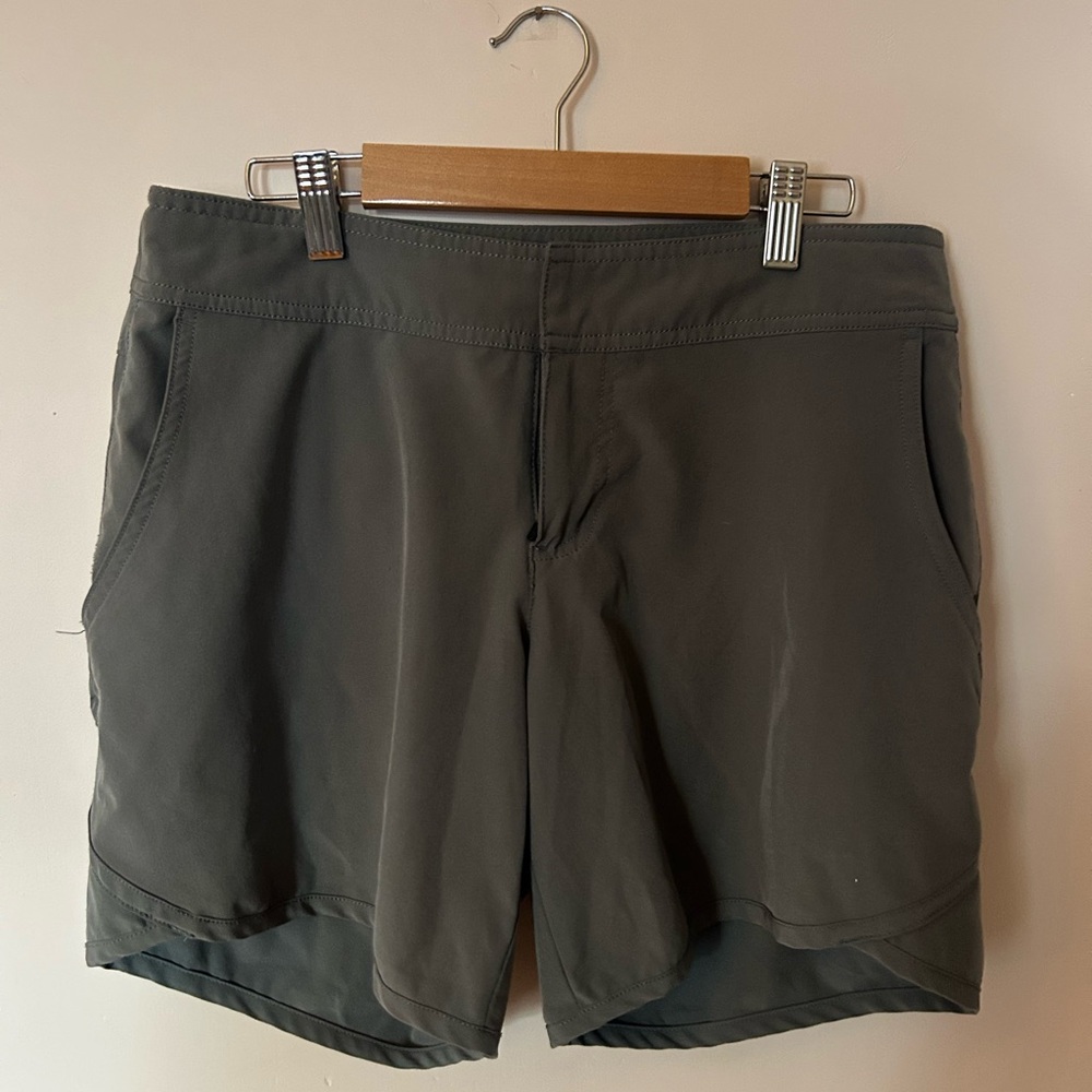 Eastern Mountain Sports Charcoal Gray Shorts